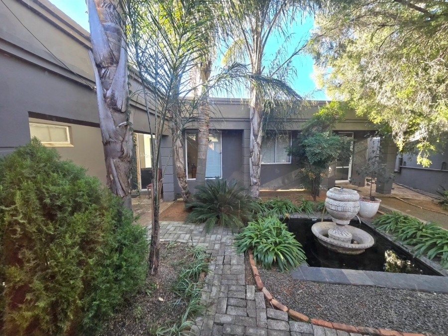 4 Bedroom Property for Sale in Dan Pienaar Free State